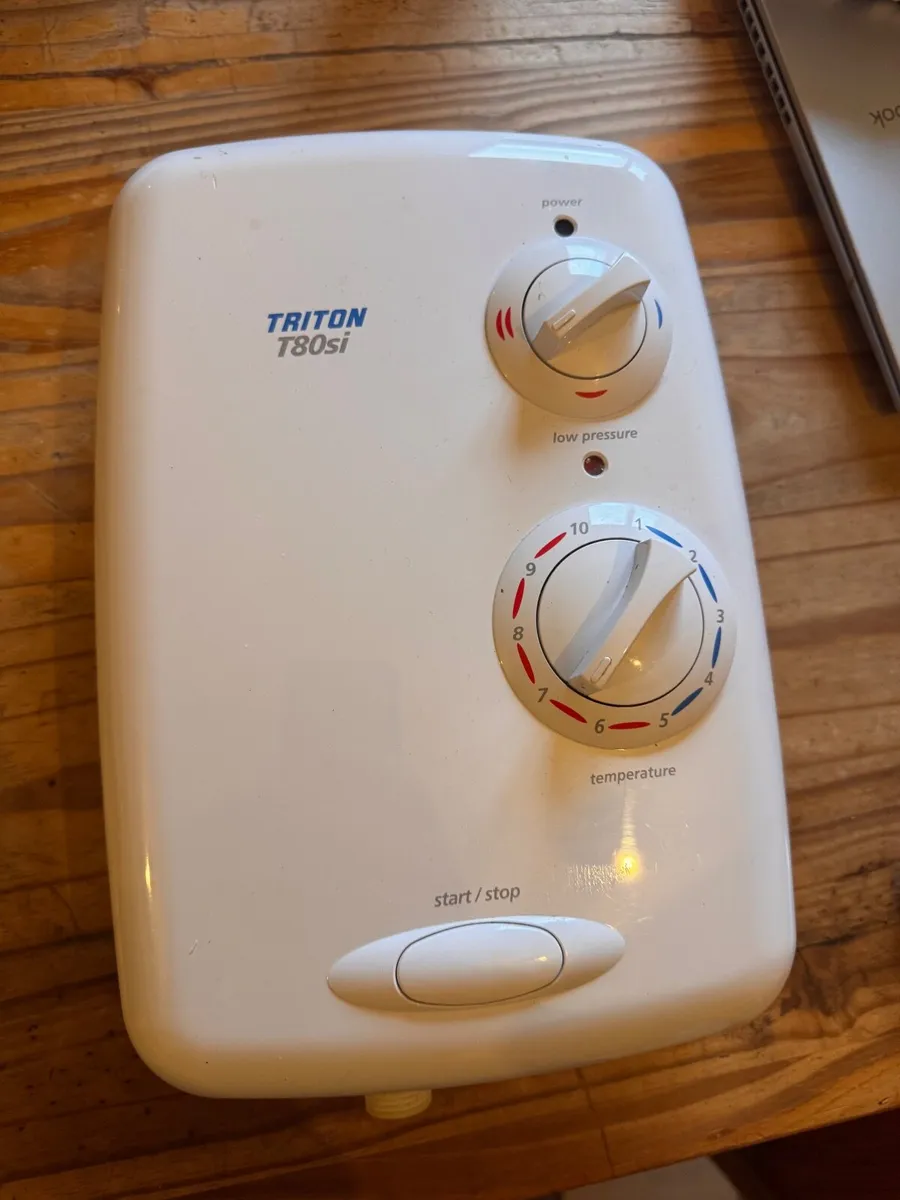 Triton T80si Electric Shower - Image 2