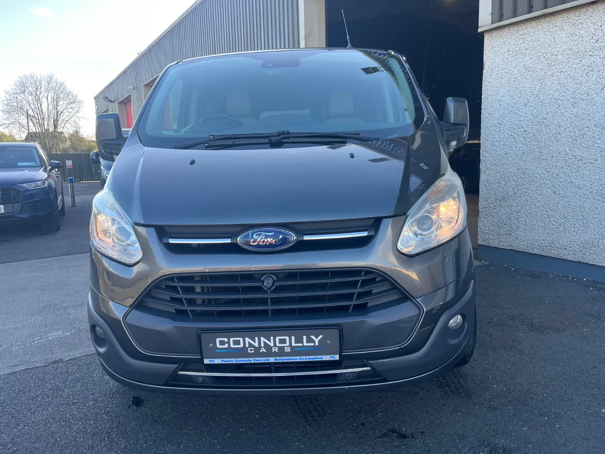 Ford Tourneo 9 seater - Image 4