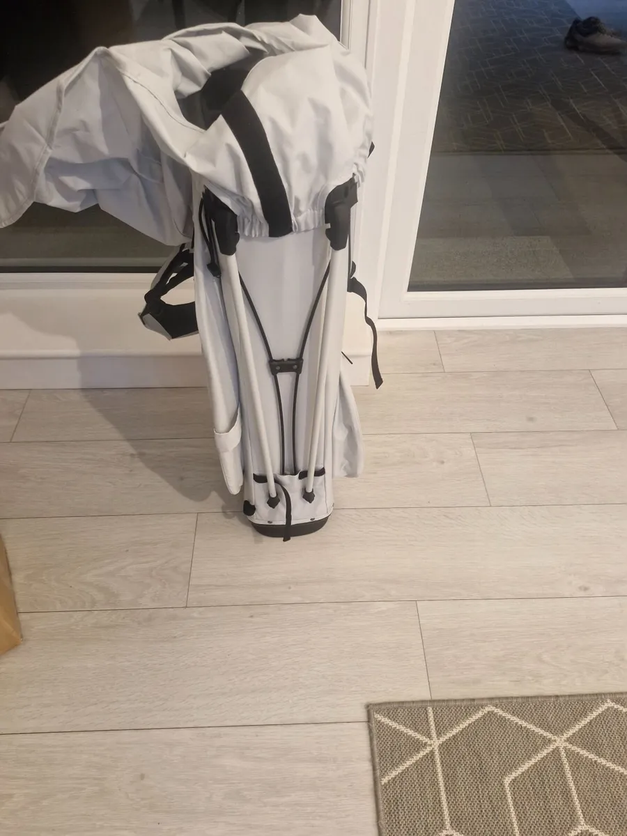 Titleist Bag - Image 3