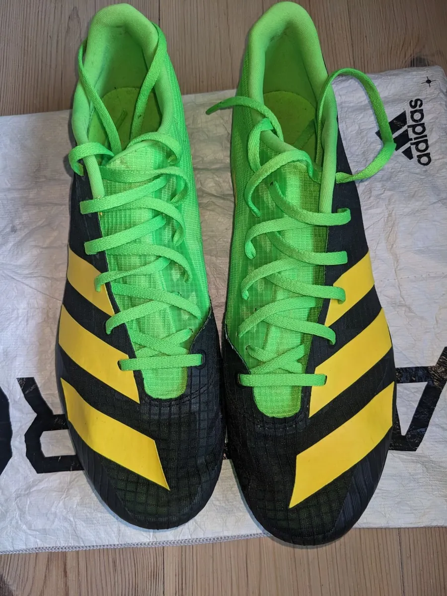 Running shoes - Image 1