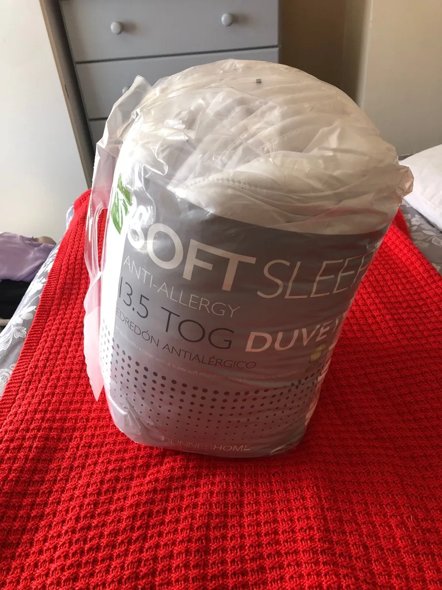 New double duvet €10 - Image 1
