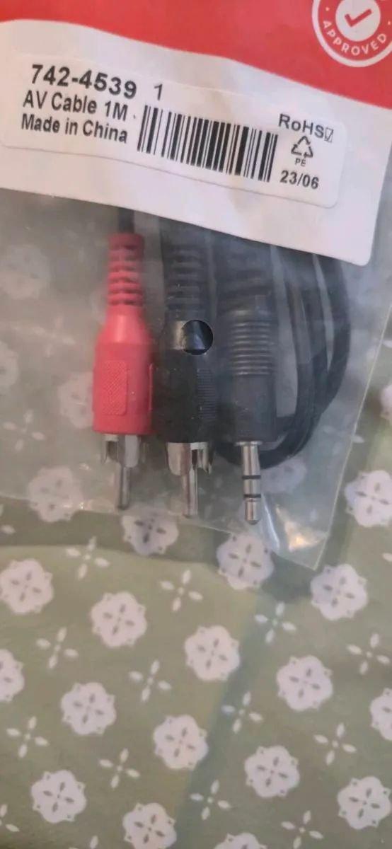 NEW CABLE STEREO MINI JACK TO 2 X RCA CHINCH 1m - Image 4