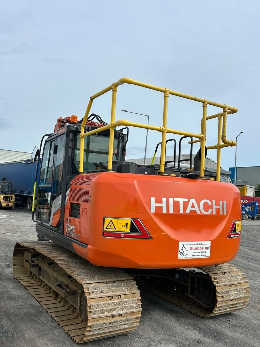 2023 Hitachi  130-7 - Image 4