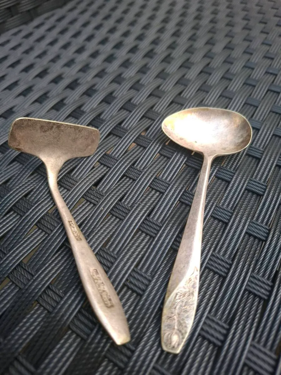 Vintage stamped Silver plated Child Spoon & Pusher - Image 2