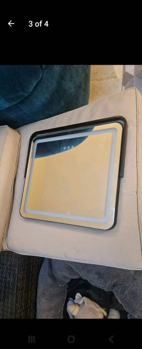 Vanity mirror - Image 1