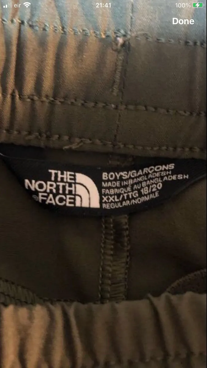 Boys northface tracksuit size XXL €30 - Image 3