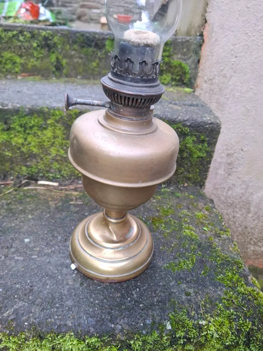 Brass oil lamp working - Image 3