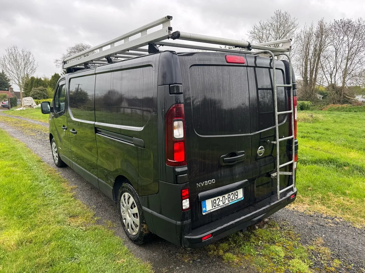 2018 Nissan nv300 - Image 4