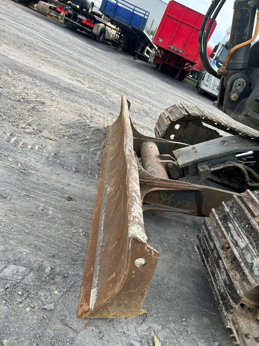 2018 case 80c 8 tonne - Image 4