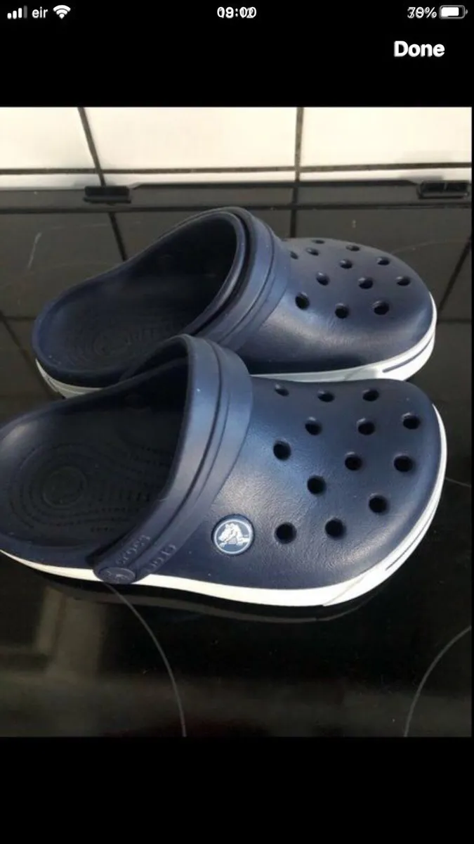 Boys crocs size 1 €20 - Image 3