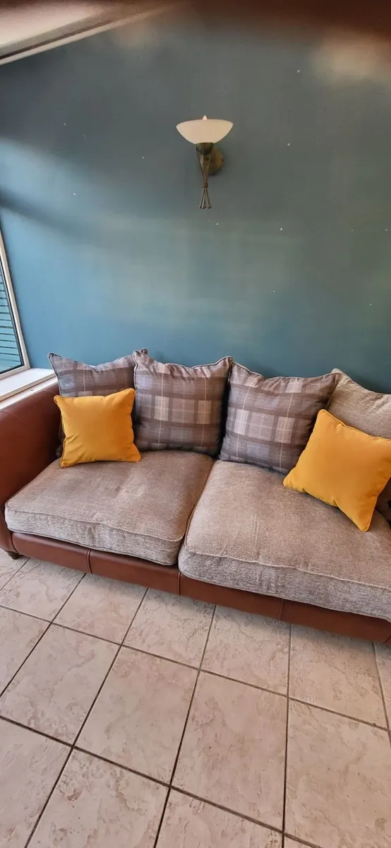 Sofa - Image 2