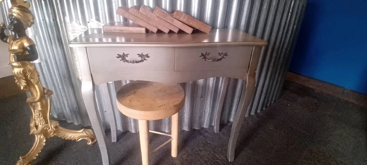 Modern Silver Colour Console Table