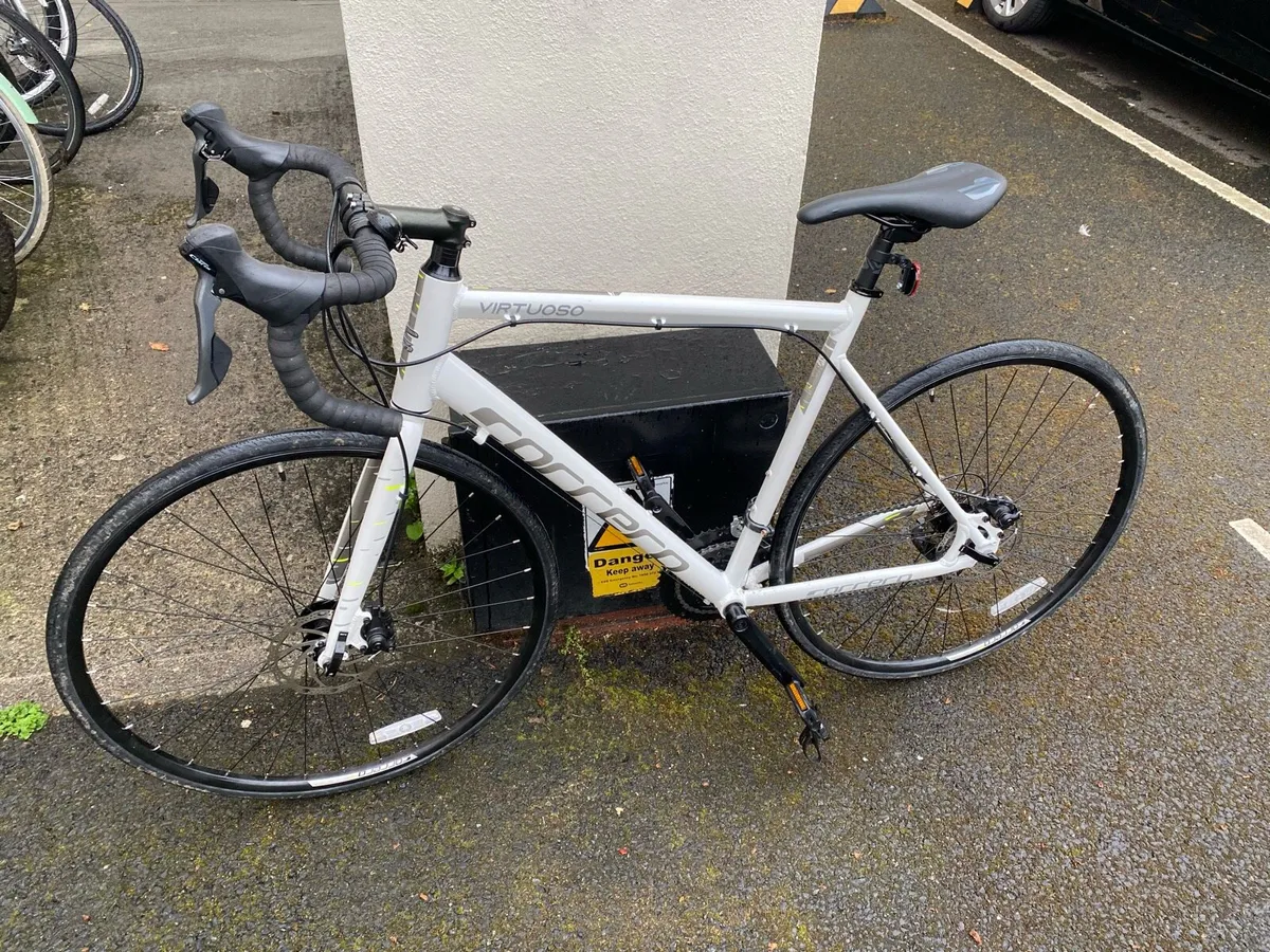 Carrera Virtuoso Road Bike - Image 2