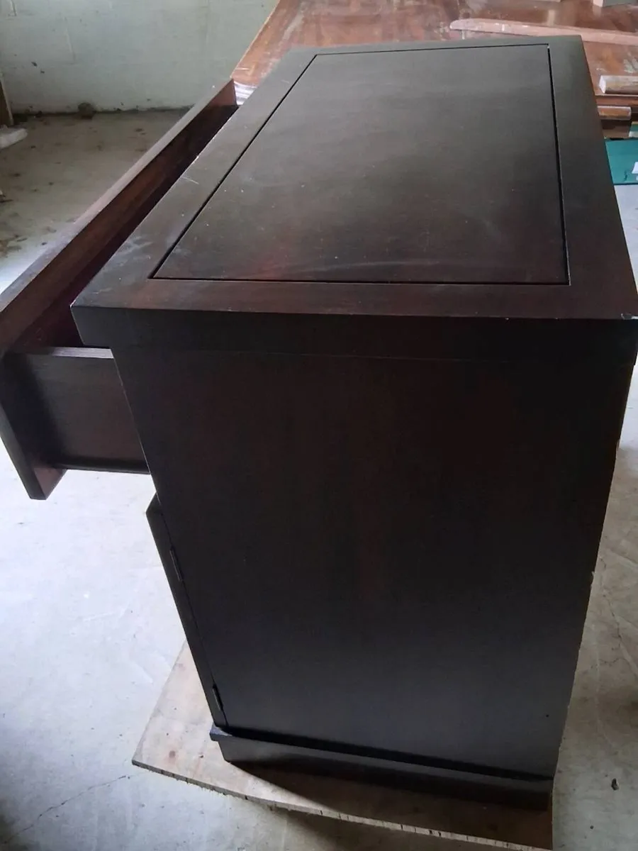 Tv stand and storage press - Image 4