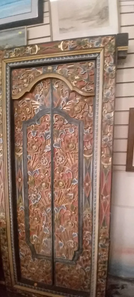 Original Carved Colourful Indian Door - Image 1