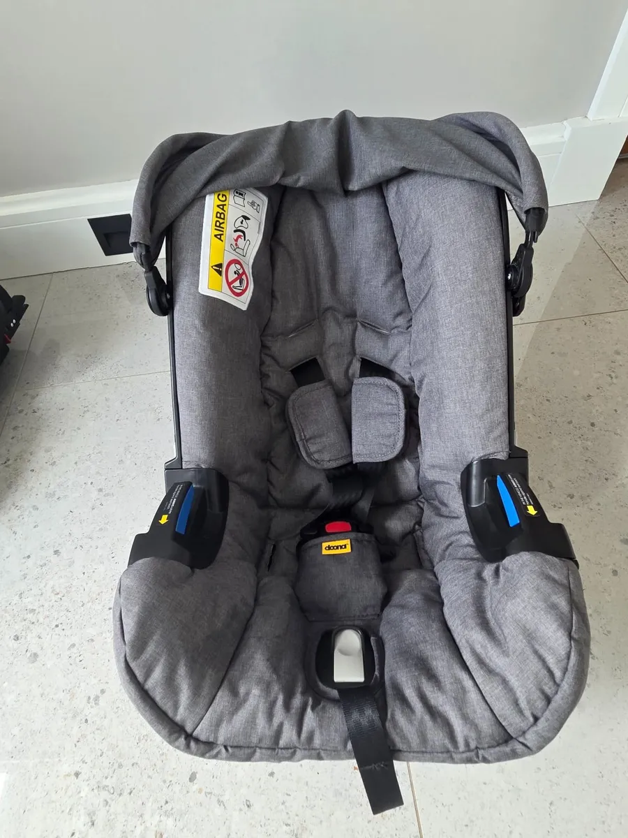 Doona carseat/buggy - Image 2