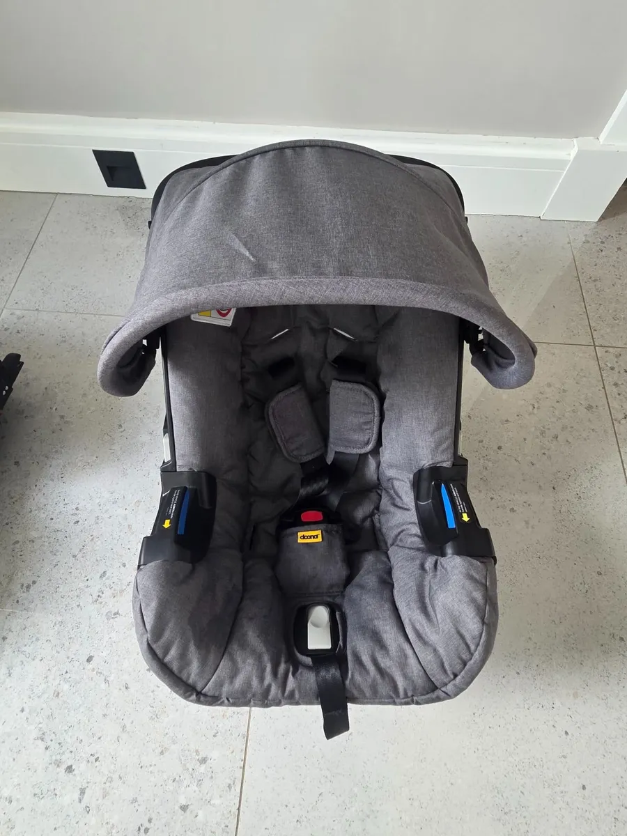 Doona carseat/buggy - Image 4