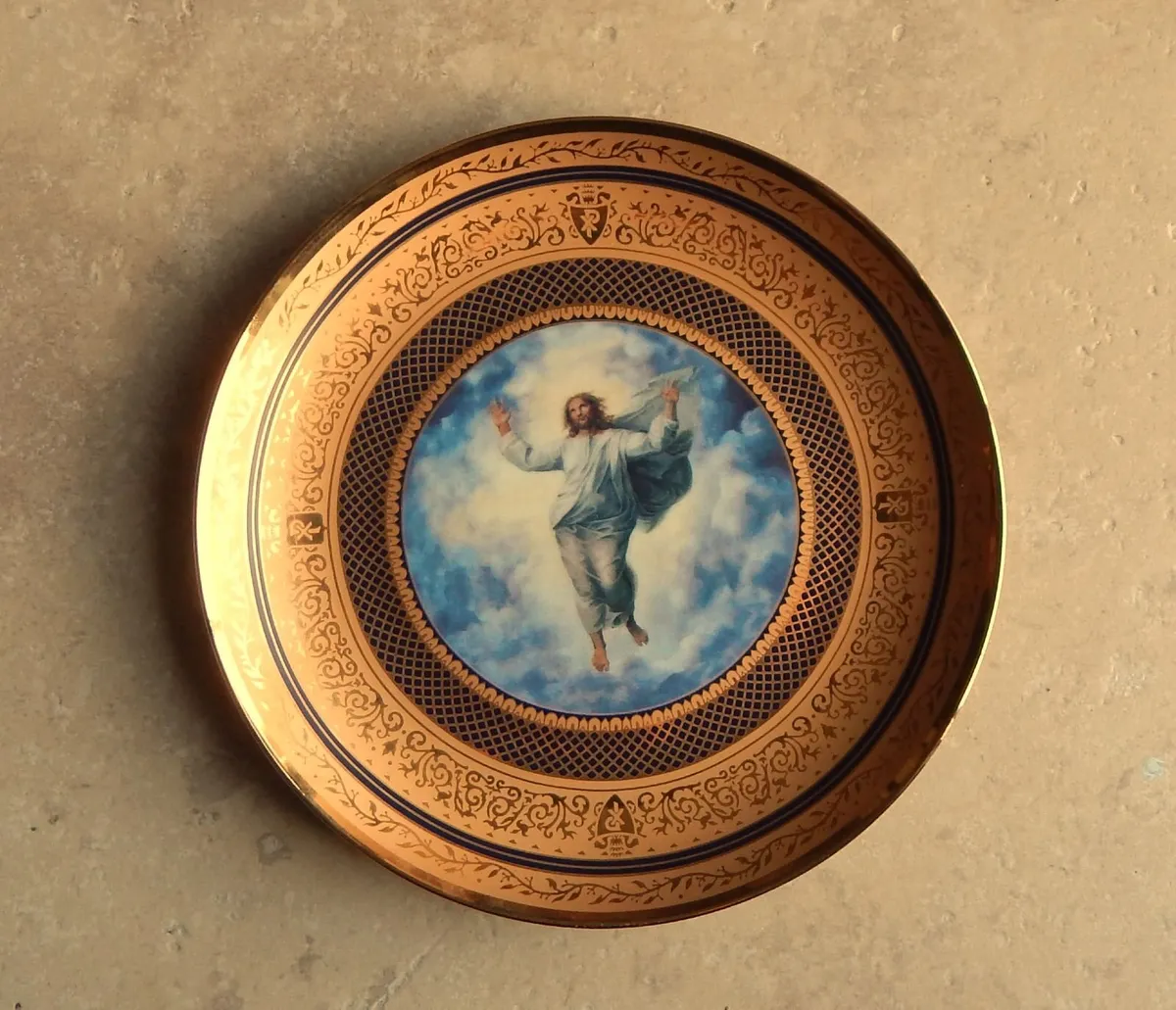Vatican Museum Limited Edition Porcelain Plate - Image 1