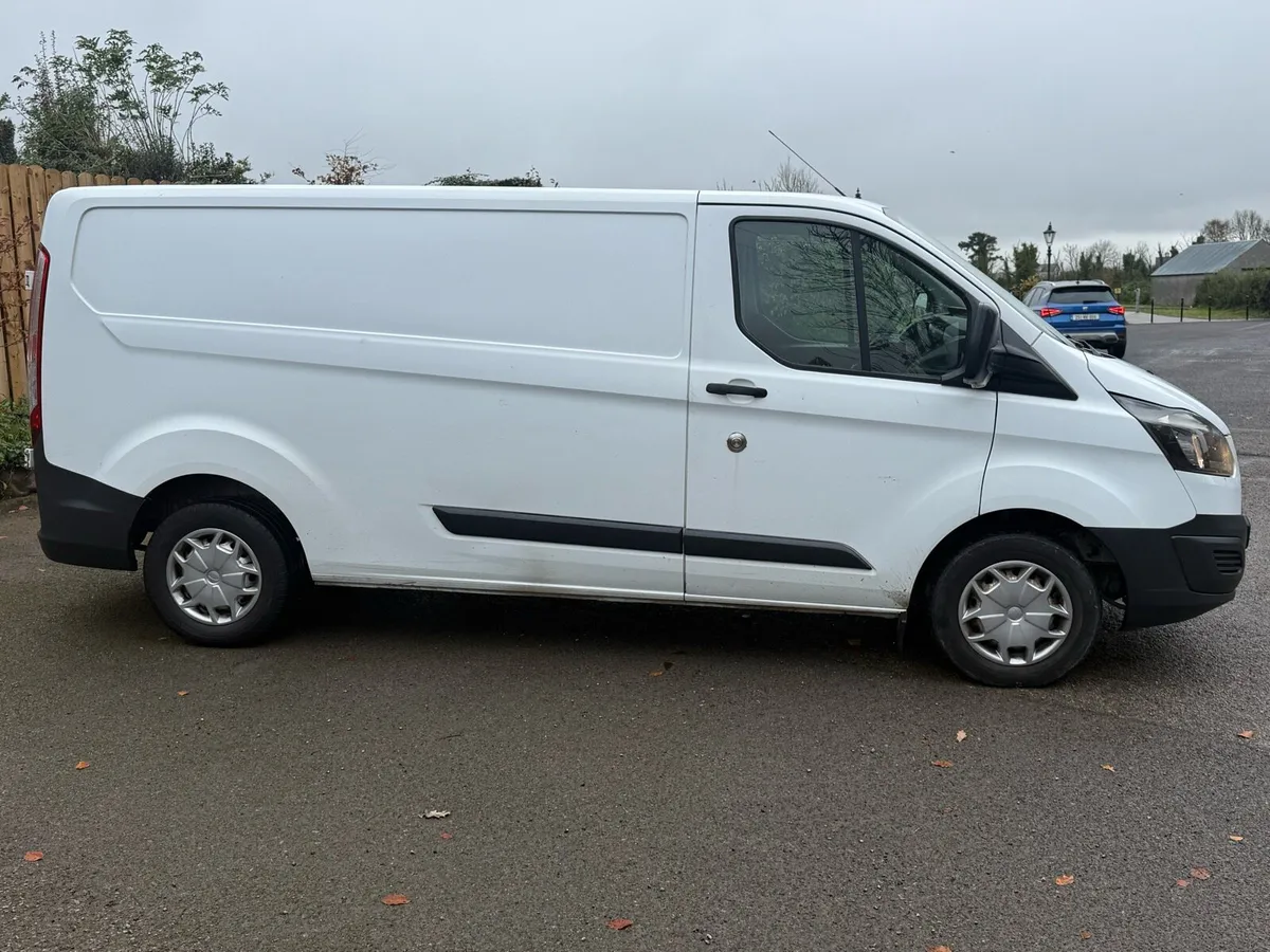 2016 Ford transit custom - Image 2