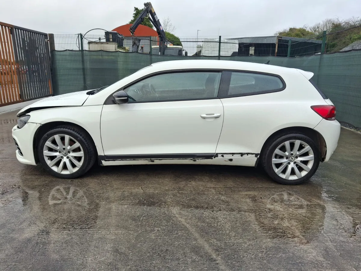 2010 VW Scirocco - Image 3