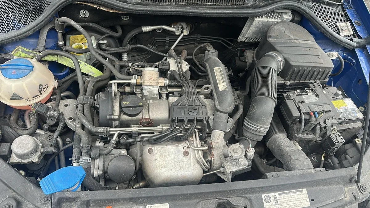 2011 VOLKSWAGEN POLO 1.2 AUTOMATIC BREAKING - Image 4