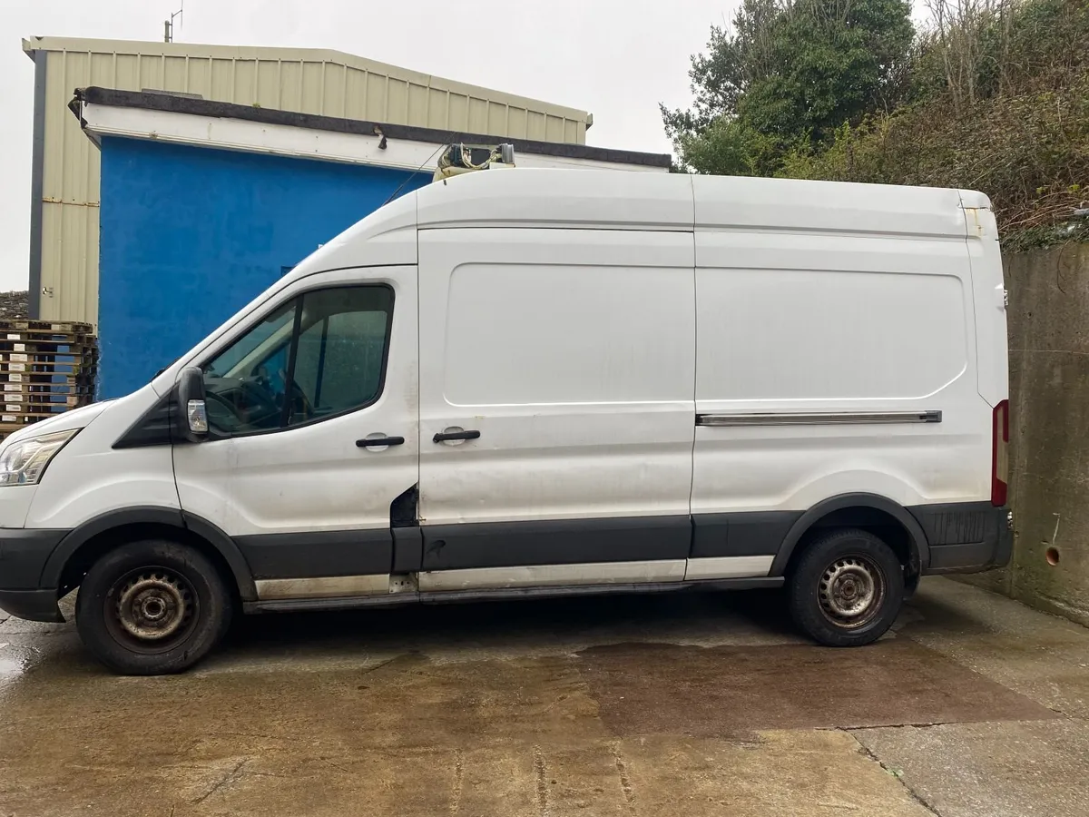 Ford Transit 2015 - Image 1