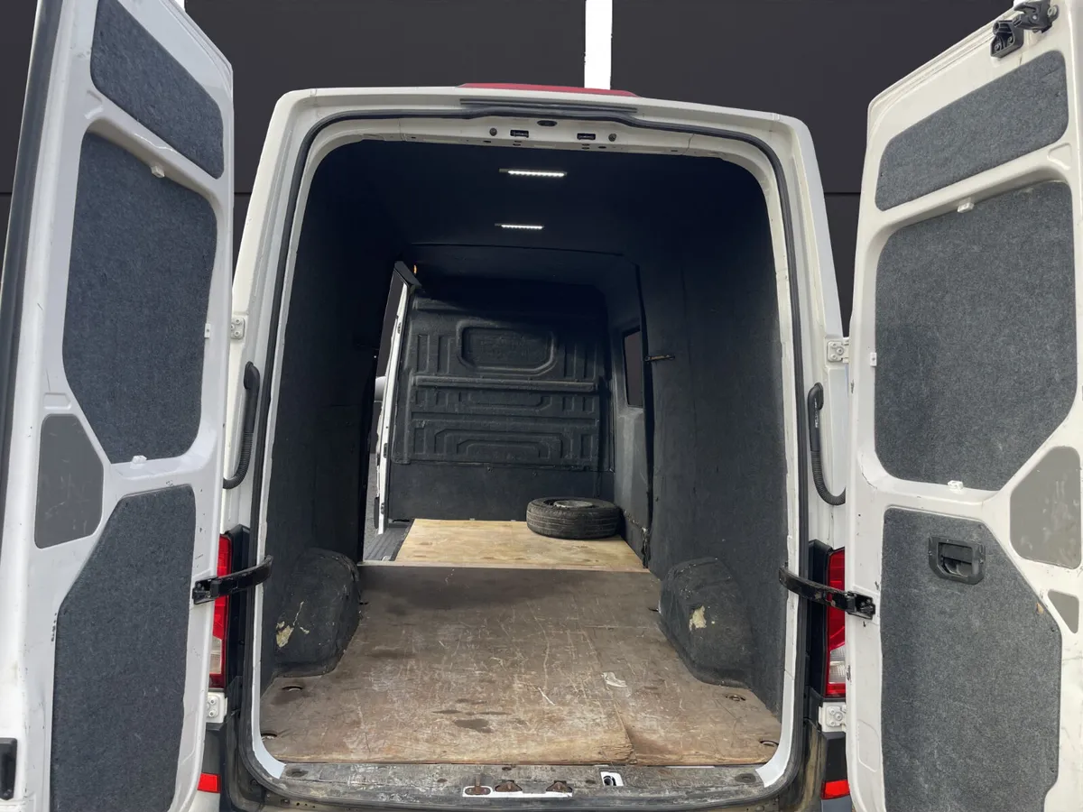 Volkswagen Crafter 2019 - Image 3
