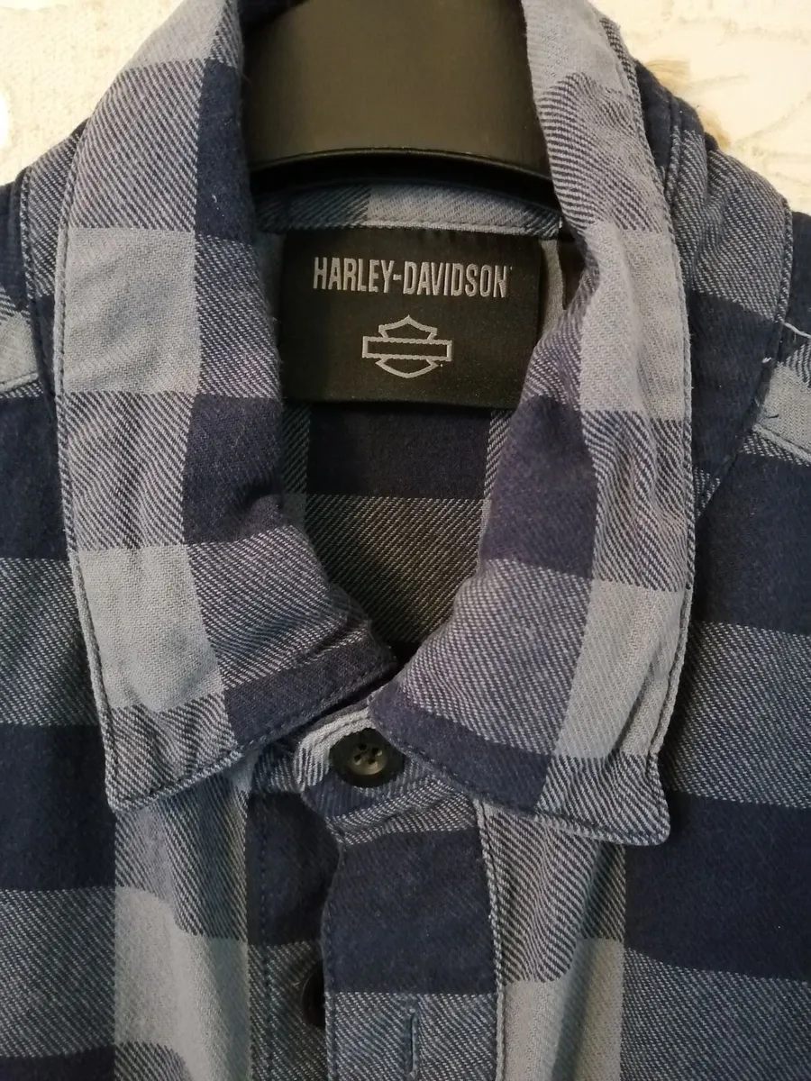 Harley davidson shirt - Image 1