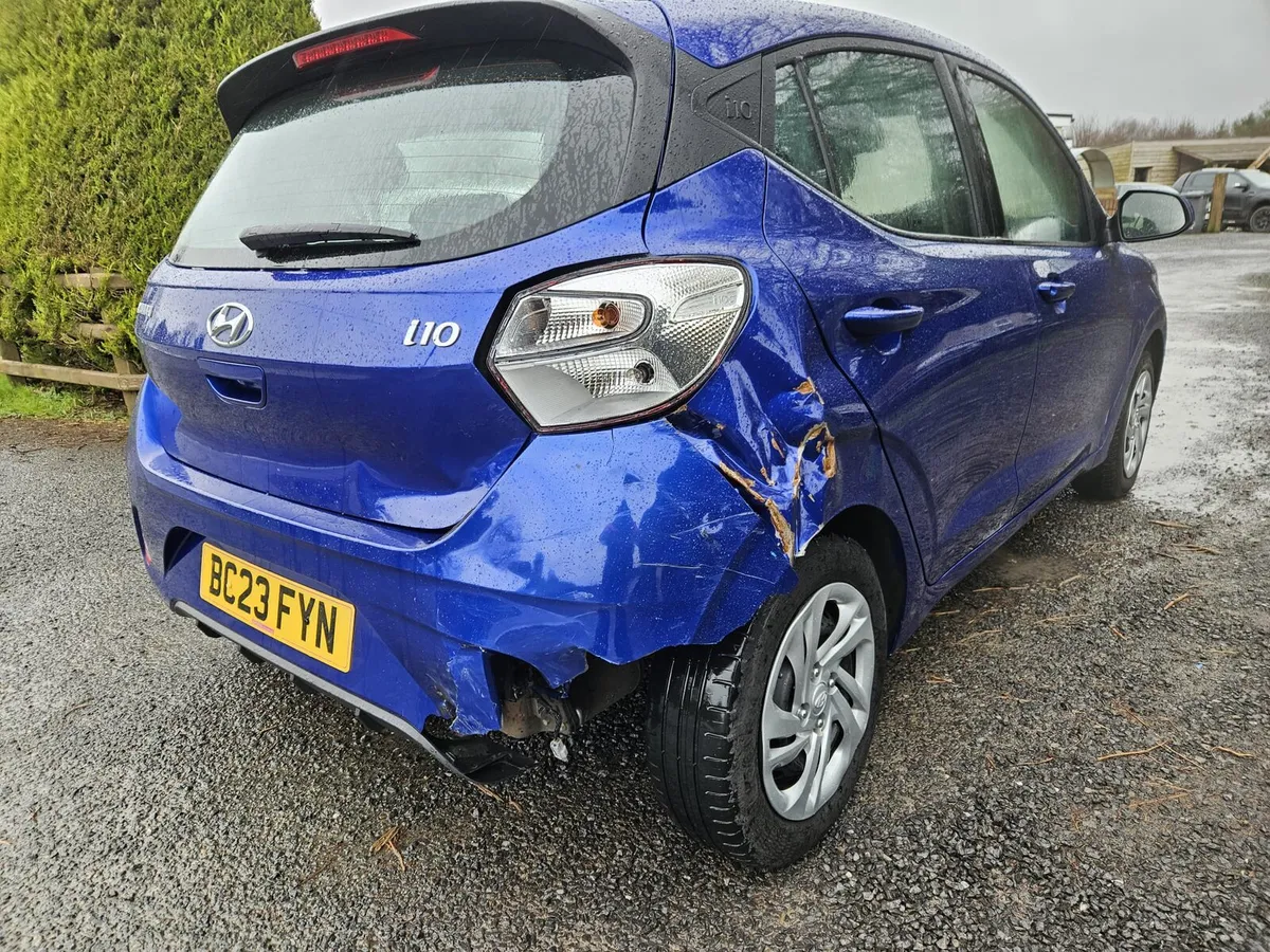 2023 Hyundai i10 - Image 4