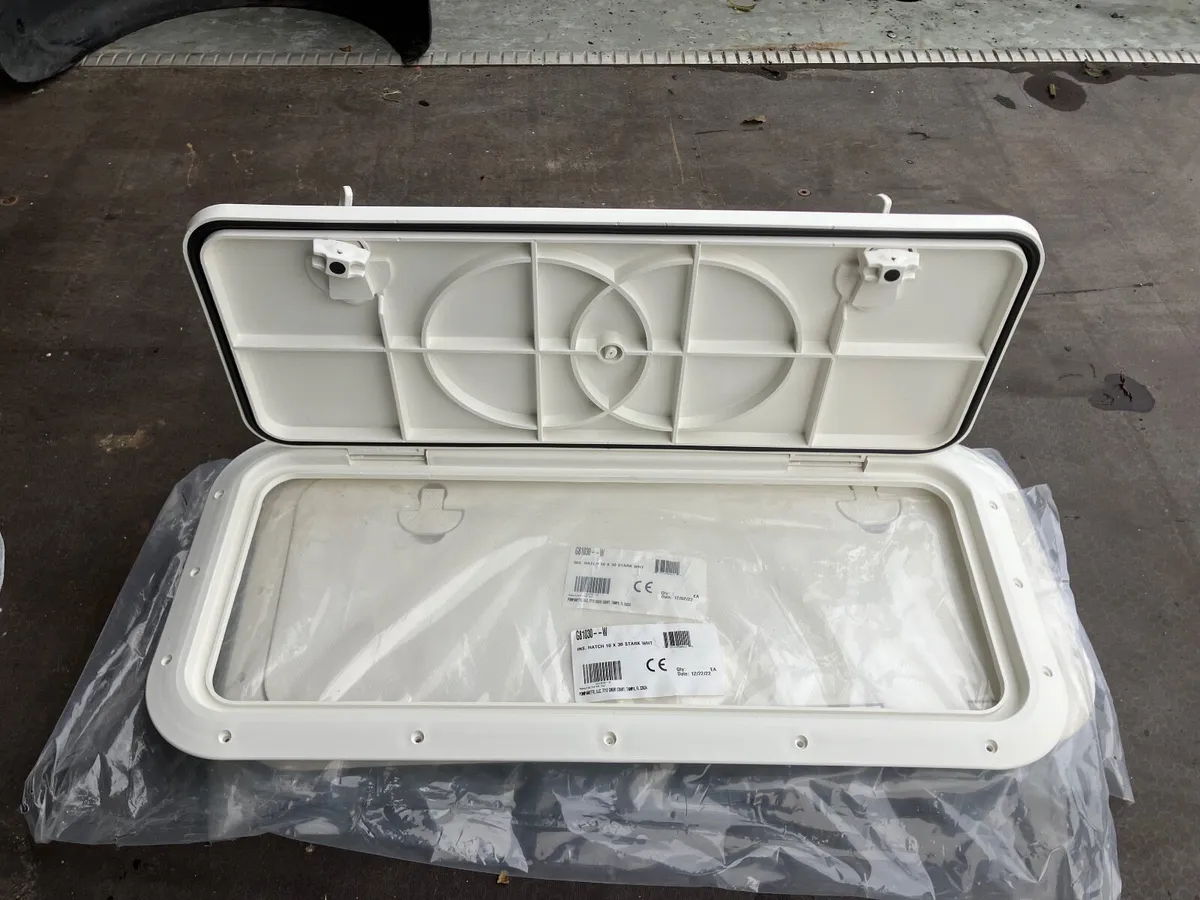 BOAT HATCH FOR STORAGE AREAS BRAND NEW 30X10 INCH - Image 1