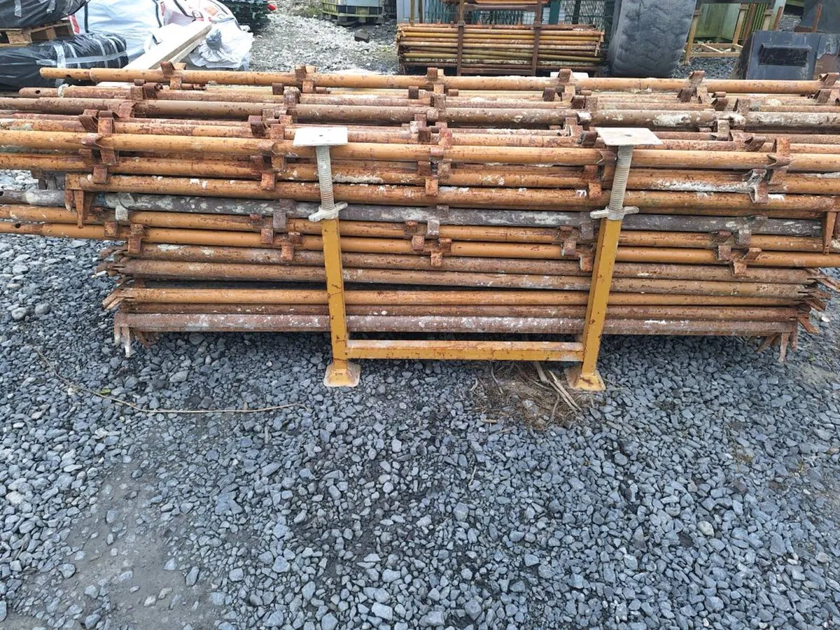 Scaffolding for sale. - Image 2