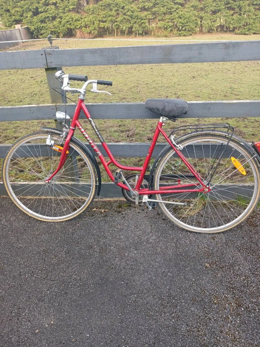 Ladies bike - Image 1