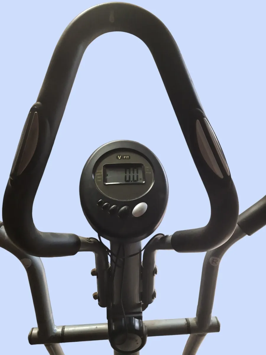 Cross trainer - Image 3