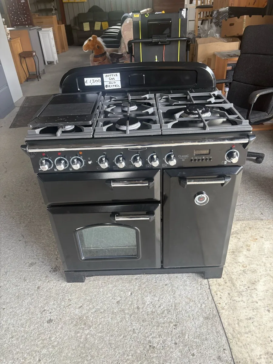 Range master cooker duel feul bottle gas cooker - Image 1