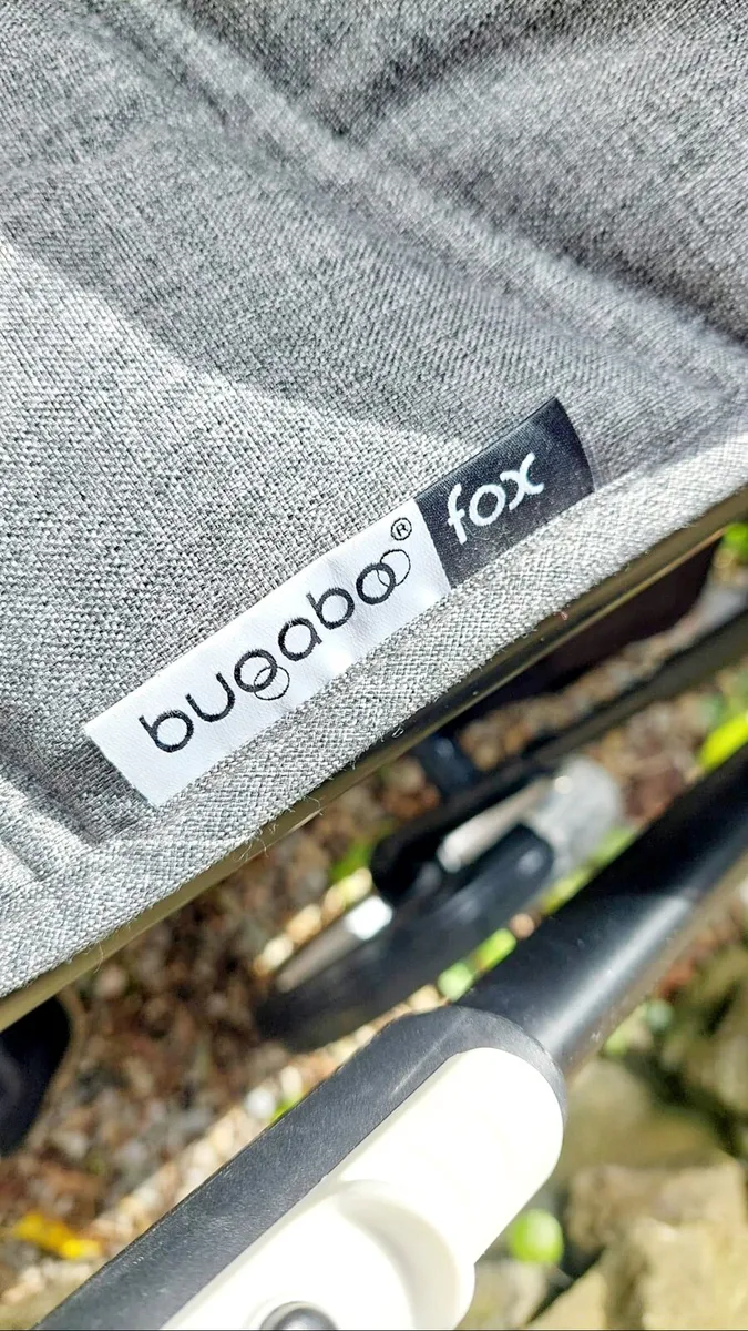 Bugaboo Fox 2 Seat and Carrycot / Bassinet - Image 3