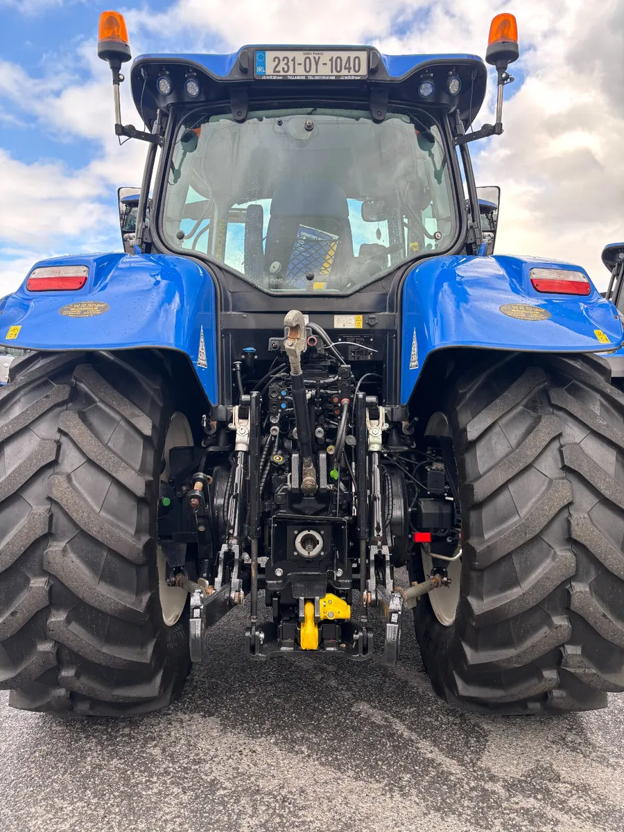 New Holland T7.210 Range Command-2788hrs - Image 4