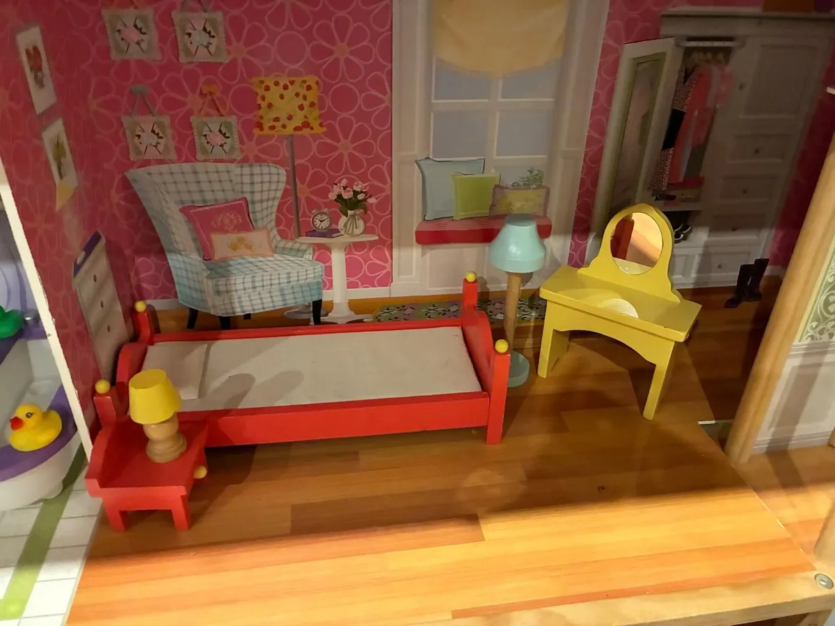Dolls House - Image 3