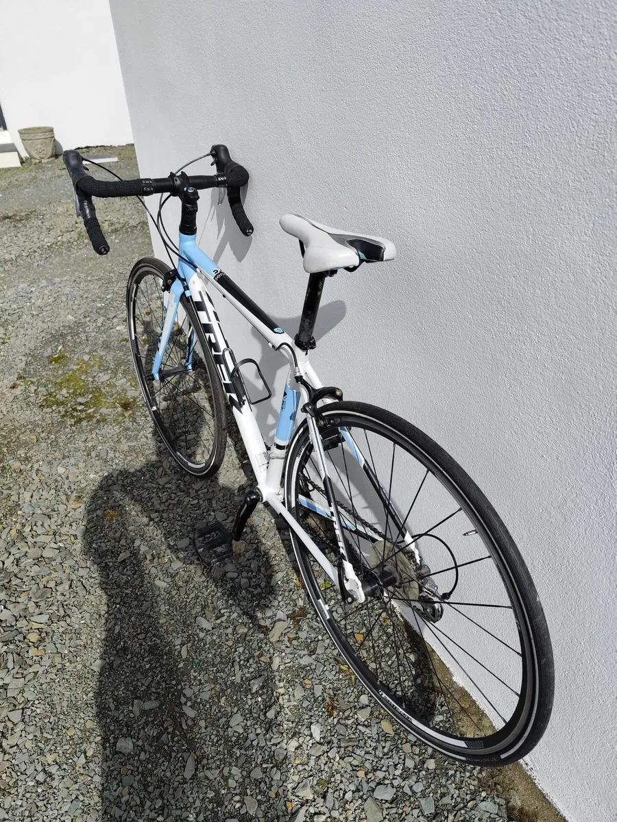 Ladies trek bike - Image 3