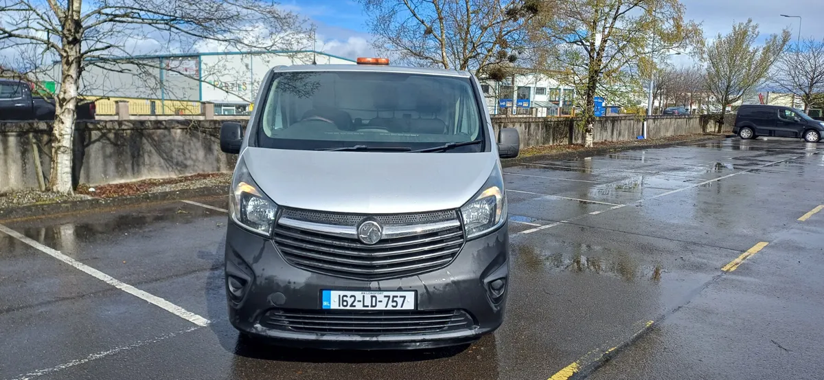 Vauxhall Vivaro 2016 NEW TEST + TAX - Image 2