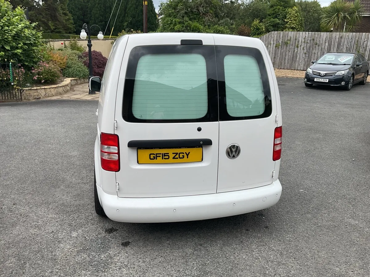 Volkswagen Caddy Van - Image 4