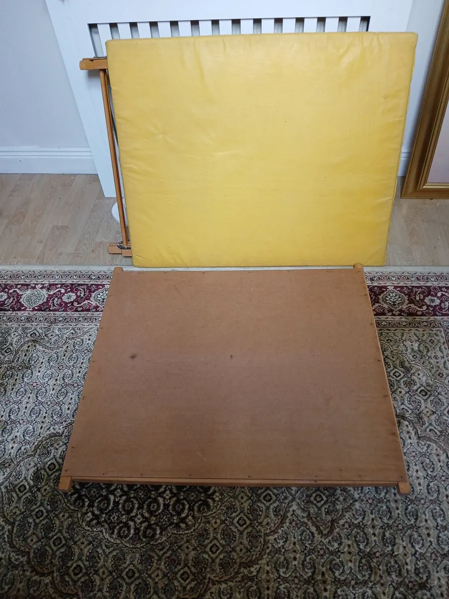 Vintage wooden baby playpen - Image 3