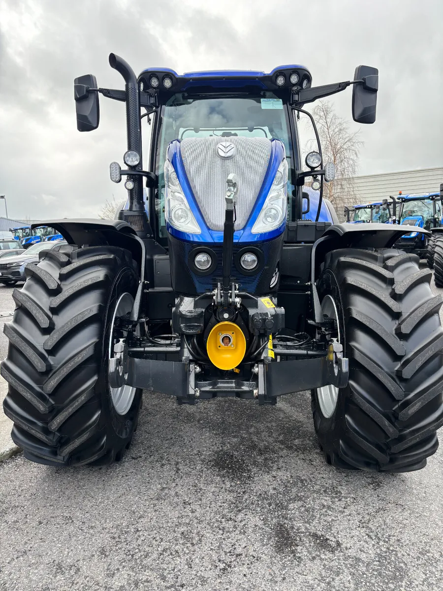 New Holland T7.225 Blue Power-1479hrs - Image 2