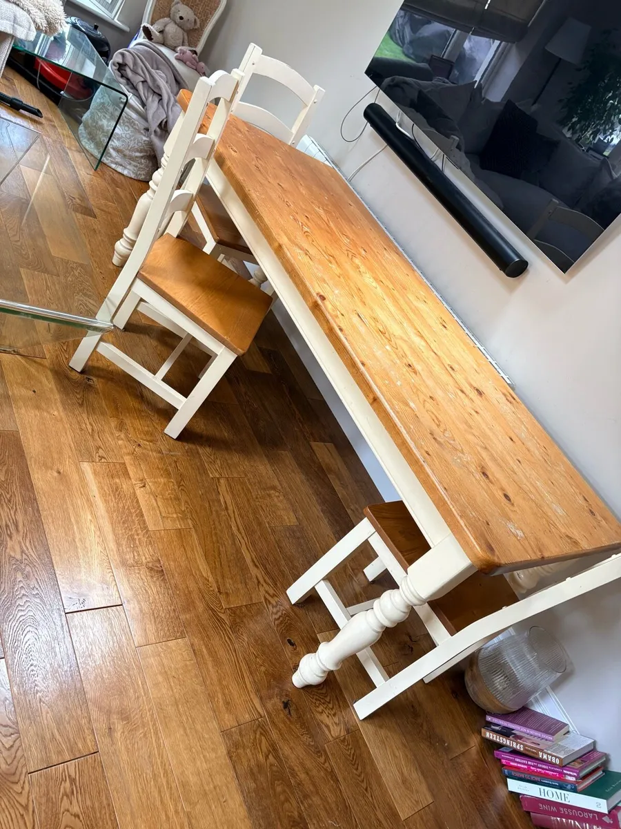 Dining table and chairs - Image 3