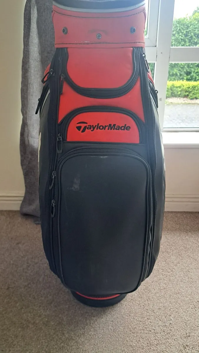 Taylormade golf bag - Image 2