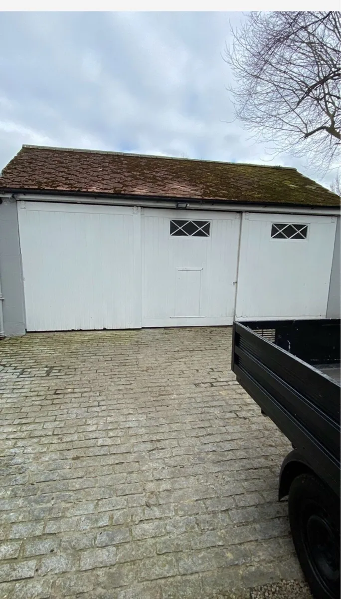 Garage sliding doors - Image 1