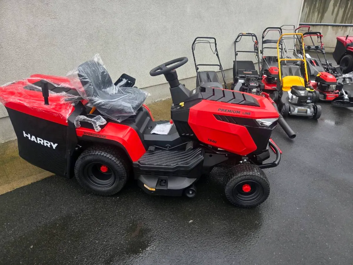 Lawnmower for sale - Image 2