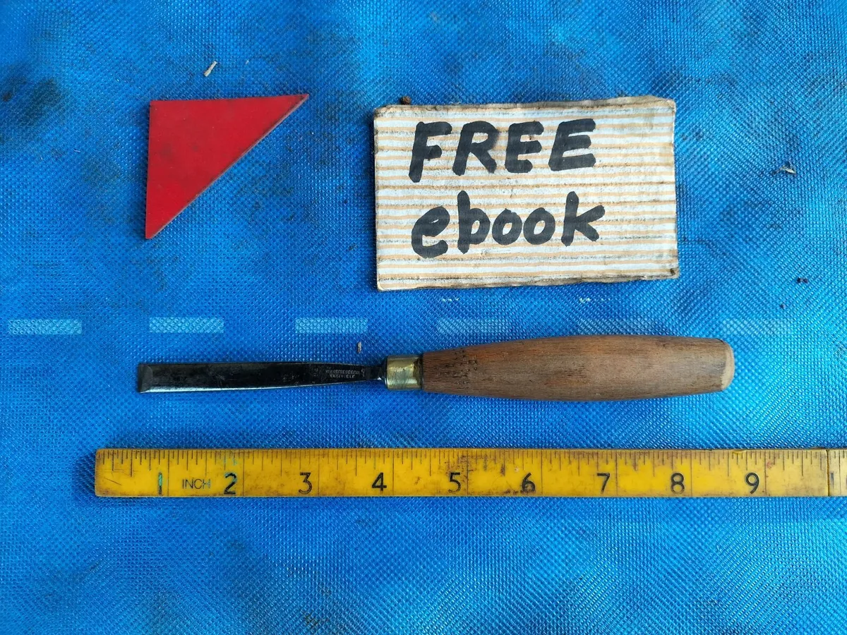 3/8" Carvers Gouge by Marples - Image 1