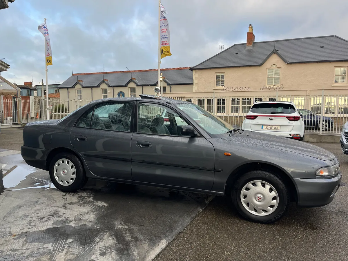 94 Mitsubishi Galant GSI Auto - Image 4