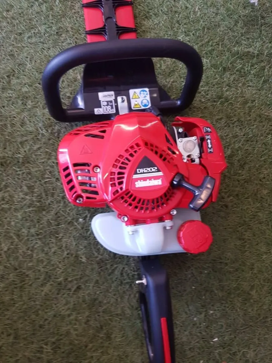 DH202 SHINDAIWA HEDGETRIMMER FOR SALE - Image 3