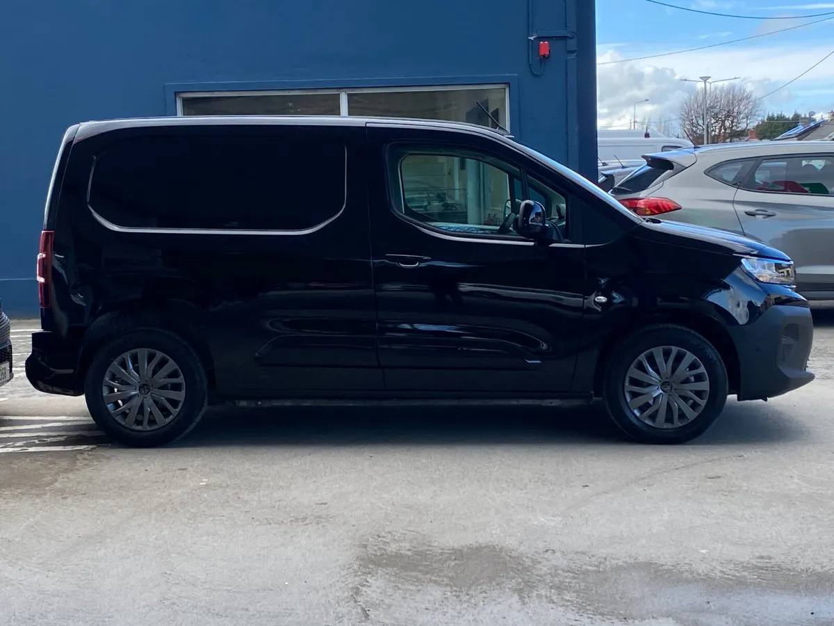 Peugeot Partner Pro Premium 1.5HDi 100hp - Image 3